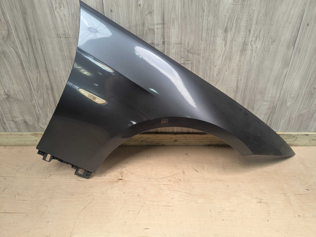 *07-13 OEM BMW E92 E93 328 330 335 Right Passenger Side Fender Panel Gray A22 SPARKLING GRAPHITE METALLIC (A22)