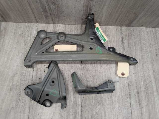 16-22 OEM BMW F48 X1 28i 28iX Front Left Driver Side Fender Holder Bracket SET
