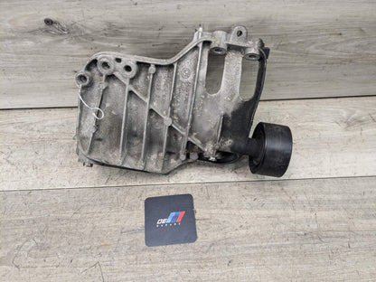 OEM BMW F80 F82 F83 M3 M4 S55 Engine Aux Belt Idler Pulley Bracket Deflection