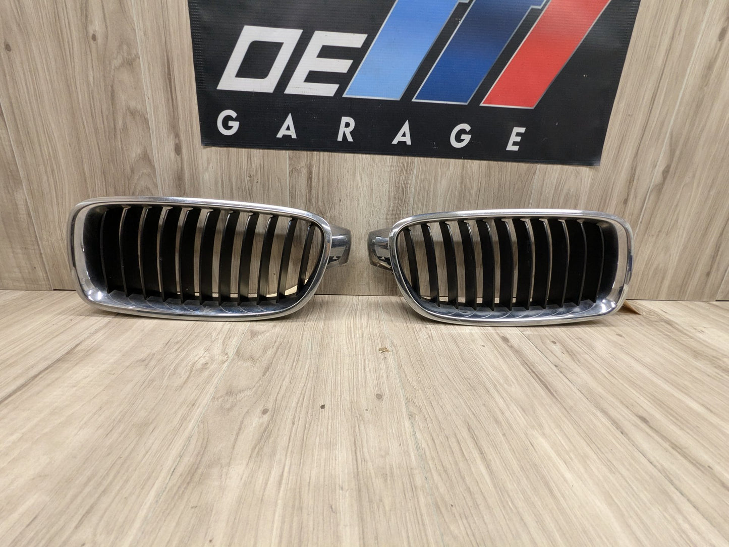 OEM BMW F30 F31 328 330 335 340 Front Left Right Upper Bumper Kidney Grilles SET