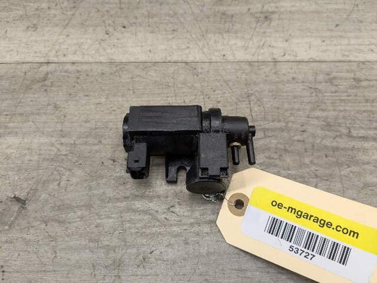 OEM BMW E82 E92 F30 F10 F02 Turbo Charger Air Pressure Boost Solenoid Valve N55