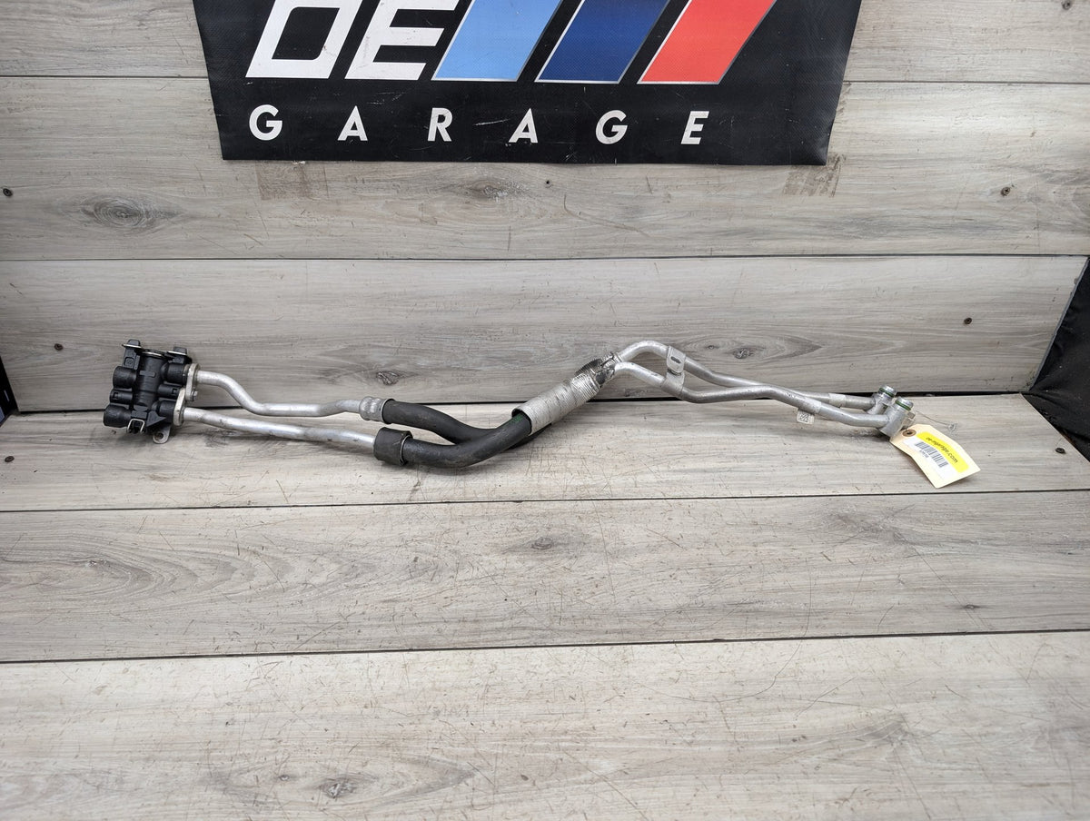 2017-2023 BMW M550i G30 Transmission Oil Cooler Pipe Lines 8602300 16-19 OEM BMW F90 M5 G12 750 G30 M550 Transmission Oil Cooler Line Inlet Outlet OEM