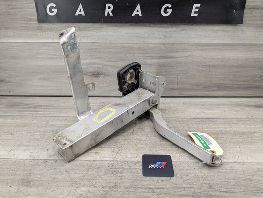 OEM BMW F01 F02 740 750 760 Front Left Driver Bumper Reinforcement Mount Bracket