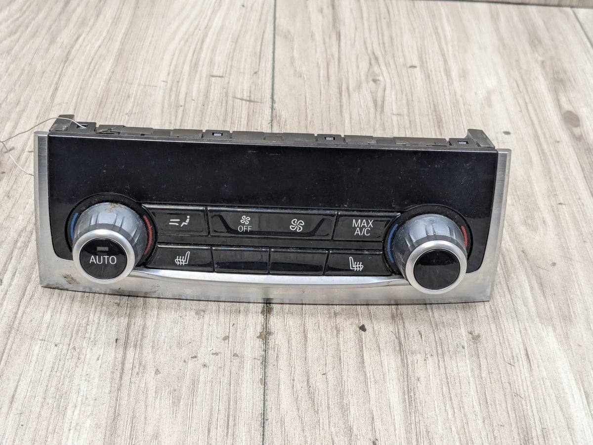 16-19 OEM BMW G11 G12 750 Rear AC Heater Climate Control Switch