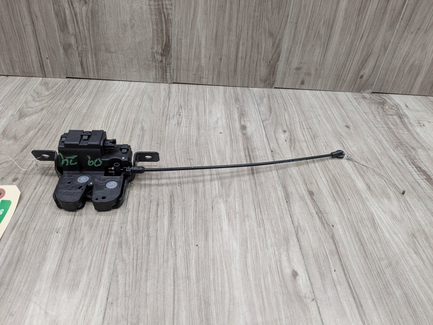 OEM BMW F22 F23 F87 228 230 M235 M240 Rear Trunk Lid Latch Lock Opener Actuator