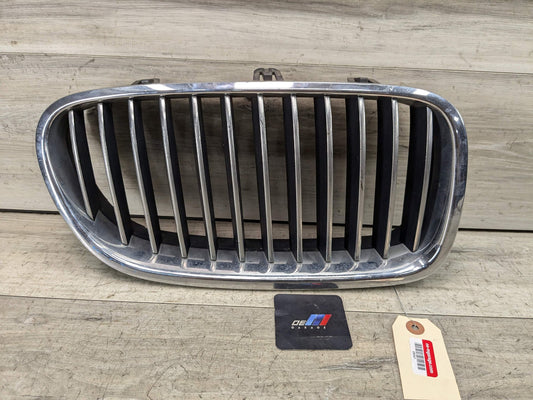 11-13 OEM BMW F10 528 535 550 Front Right Side Bumper Chrome Grille Insert*