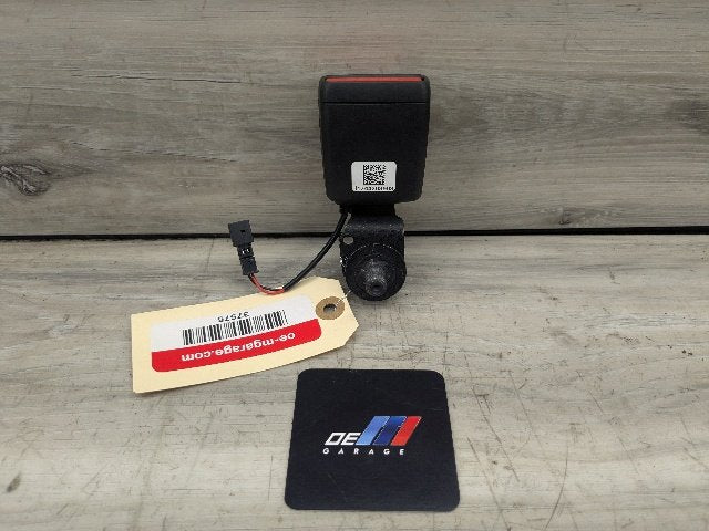 21-25 OEM BMW G23 G83 430 M440 M4 Rear Left Right Seatbelt Seat Belt Buckle
