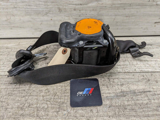 OEM BMW F25 X3 F26 X4 Front Right Passenger Seat Belt Seatbelt Retractor Black