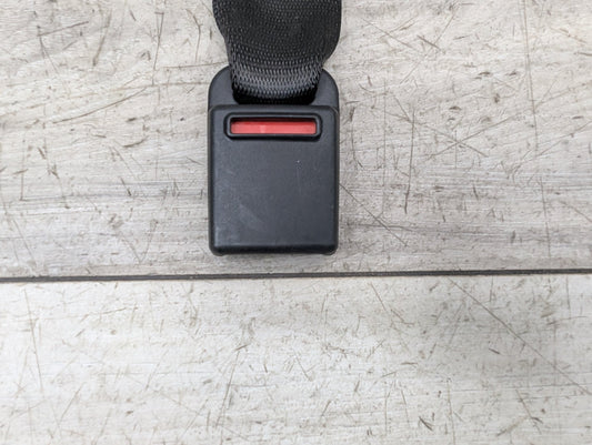 2017-2023 BMW M550i G30 Rear Middle Center Seatbelt Seat Belt Buckle 7430064 17-23 OEM BMW G30 530 F90 M5 Sedan Rear Left 2nd Row Center Seat Belt Buckle OEM