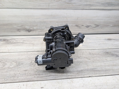 12-19 OEM AUDI A3 A4 A5 A6 S3 EA888 2.0L Engine Water Coolant Thermostat Pump
