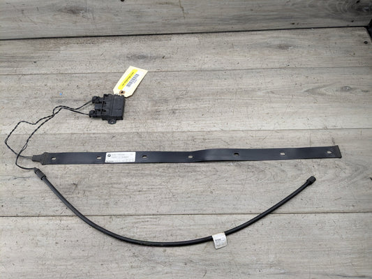 2017-2023 BMW M550i G30 Rear Smart Opener Sensor Module W/ Harness & Strap SET 7391042 OEM BMW G30 G12 F90 M5 F48 X1 G01 X3 Control Unit Smart Opener Module w/ Sensor OEM