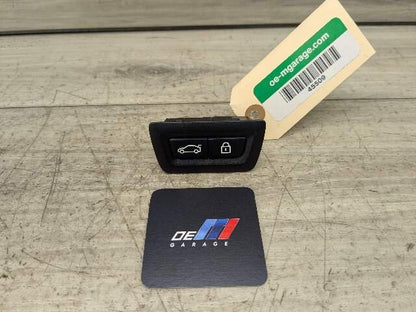 OEM BMW F02 F10 F15 F48 F90 G01 G20 G30 G80 X3 Rear Trunk Lid Center Lock Switch