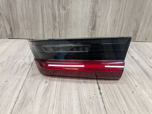 2019 BMW 330i G20 Rear Right Passenger Inner Tail Light 7420456 19-21 OEM BMW G20 G80 330 M340 M3 Rear Right Passenger LED Inner Stop Tail Light OEM