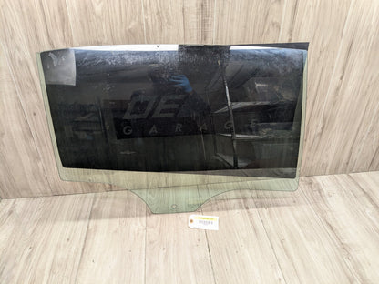 2020 BMW 740i G12 Rear Right Passenger Door Window Glass 7337986 16-22 OEM BMW G12 740 750 M760 Rear Right Passenger Door Window Glass