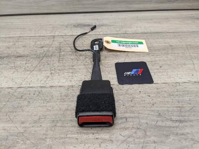 OEM BMW F15 F16 F85 F86 X5 X6 Front Left Driver Right Passenger Seat Belt Buckle