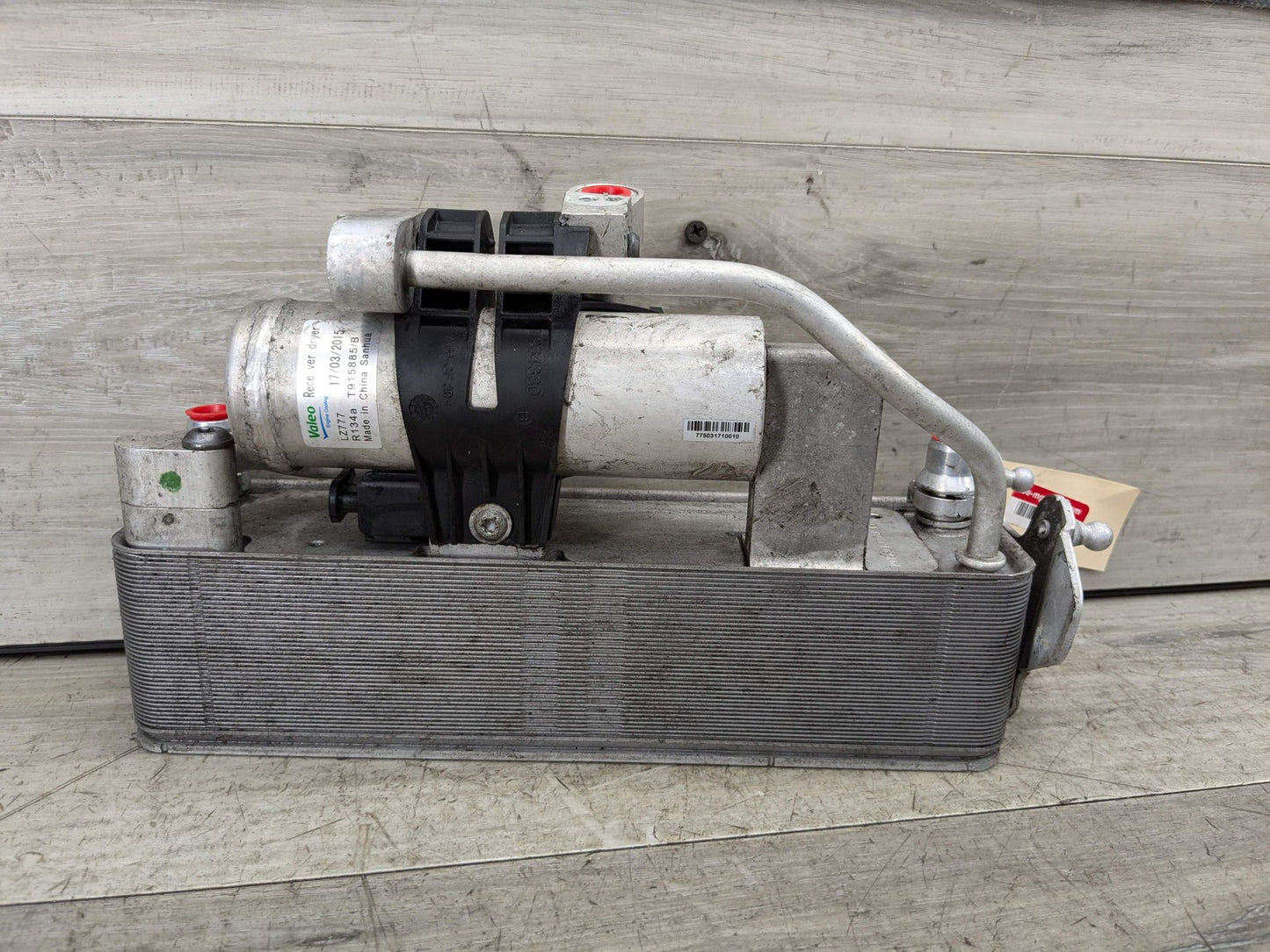 OEM BMW F22 F30 F32 F33 F36 B46 B58 AC Air Conditioning Condenser w Dryer 9338330