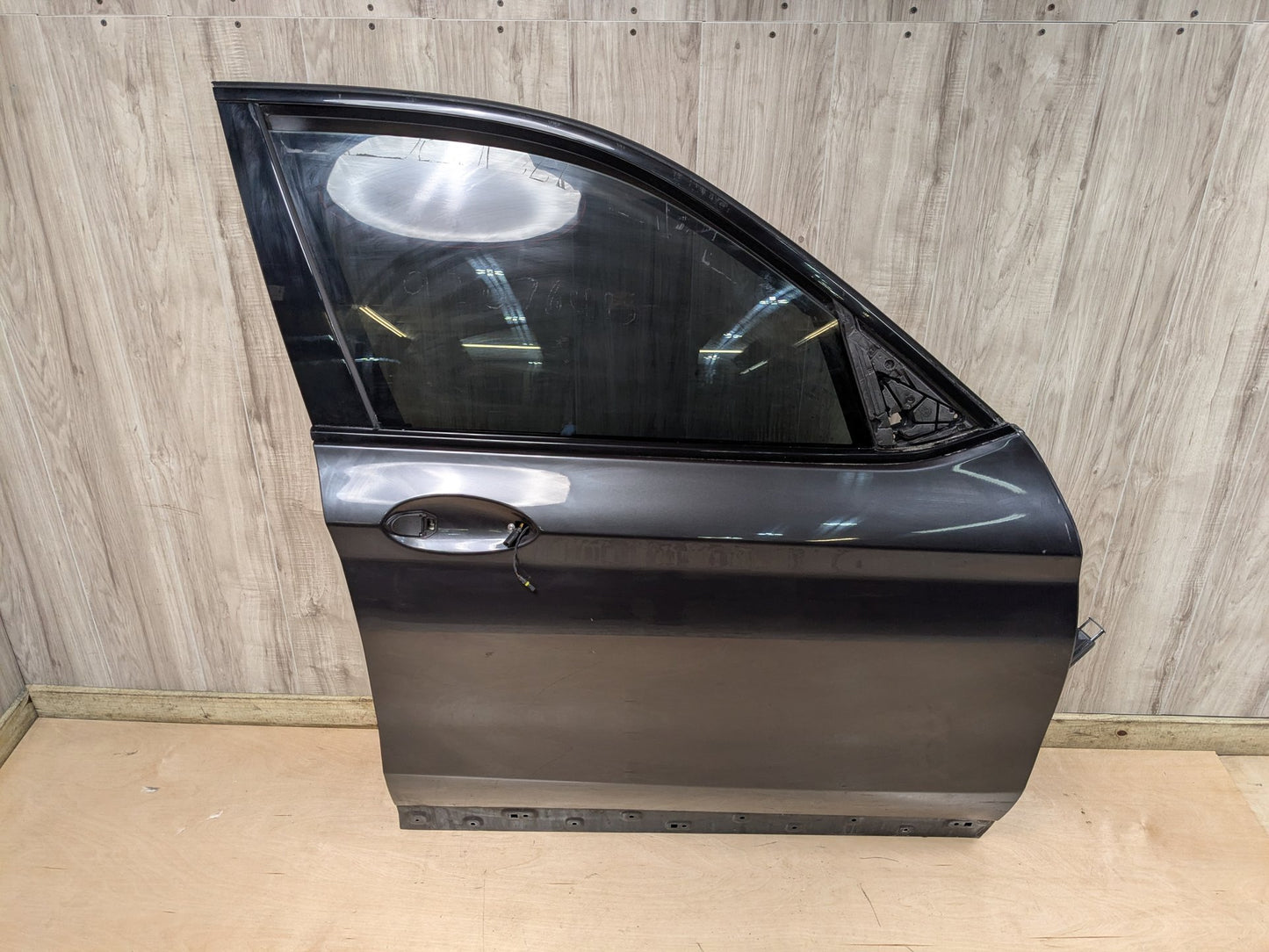 18-24 OEM BMW F97 G01 X3 X3M Front Right Passenger Door Shell Panel Gray A90 SOPHISTOGRAU BRILLANTEFFEKT METALLI (A90)