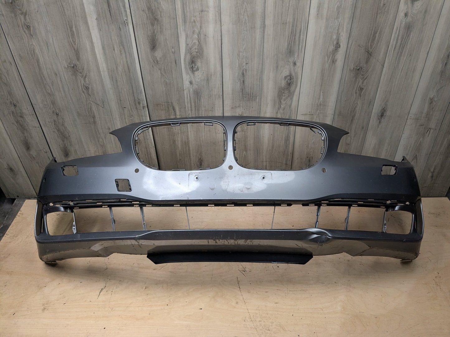 *DENT* 13-15 OEM BMW F01 F02 740 750 Front Bumper Cover Grey A52 SPACEGRAU METALLIC (A52)