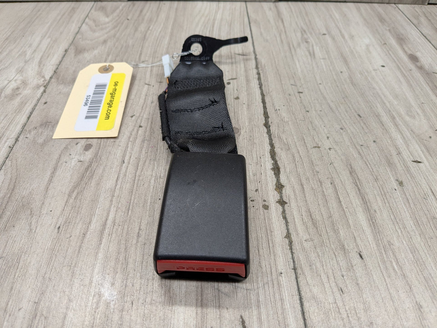 OEM BMW F90 M5 G30 530 540 M550 Rear Center Middle Seatbelt Seat Belt Buckle