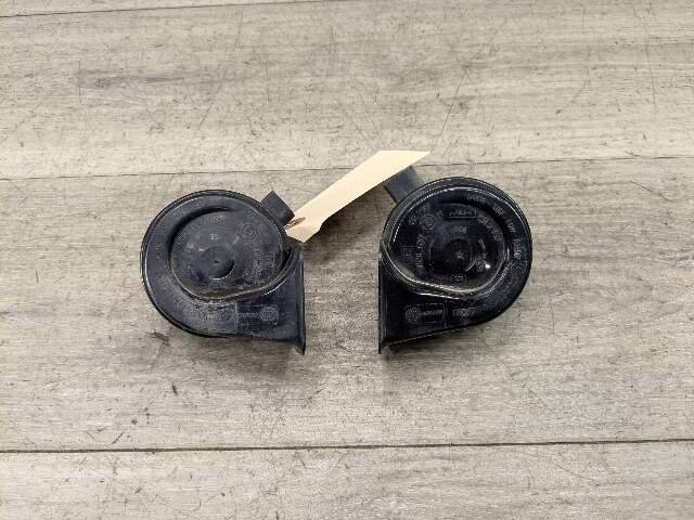 OEM BMW F07 F10 Left Right High Low Tone Horn Signal PAIR
