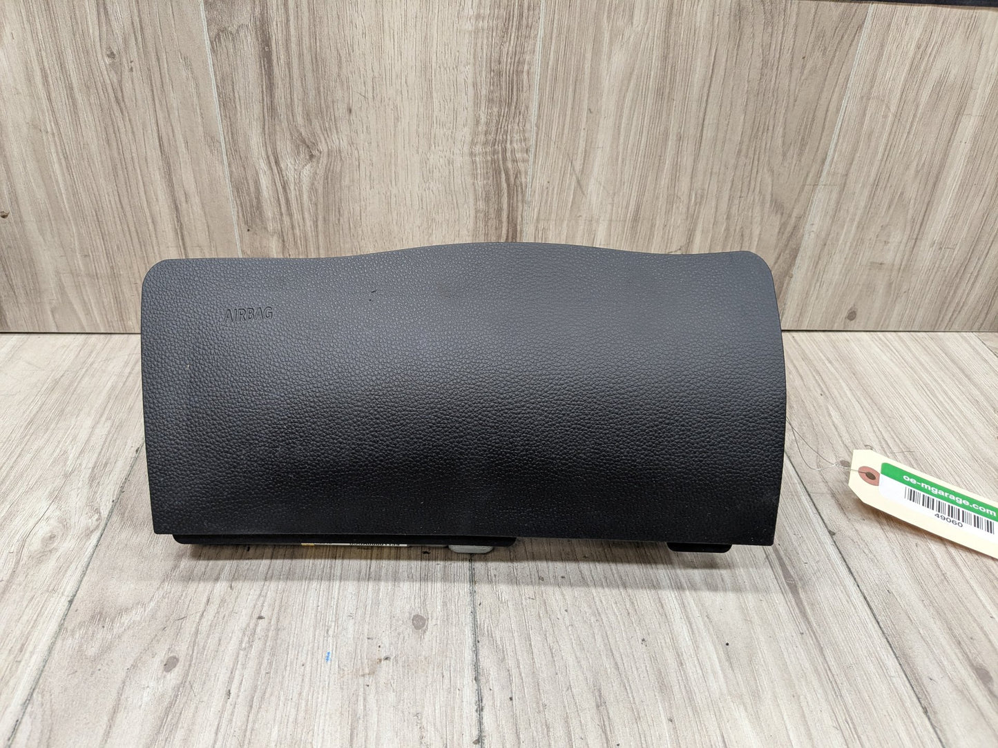 08-13 OEM BMW E88 128 135 CONVERTIBLE Front Left Driver Knee Lower Dash Airbag