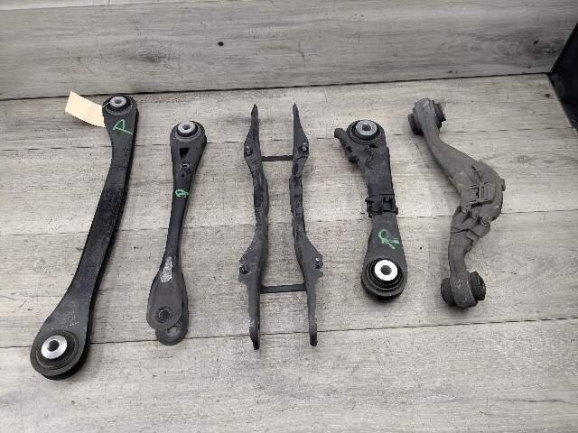 2017 - 2023 BMW M550i G30 Rear Right Passenger Control Arms SET 6861114 N63B44O2
