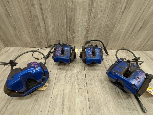 BMW   Rear Left Right Brake Caliper SET 6887409