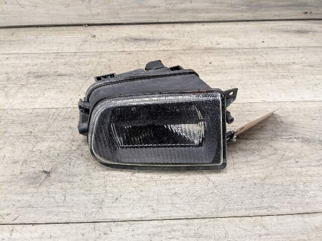 1996 - 2003 BMW Z3 E36 Front Left Driver Bumper Fog Lamp Light 8377941 M54B25O0