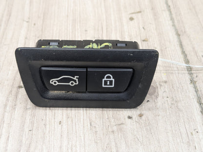 OEM BMW F02 F10 F15 F48 F90 G01 G20 G30 G80 X3 Rear Trunk Lid Center Lock Switch