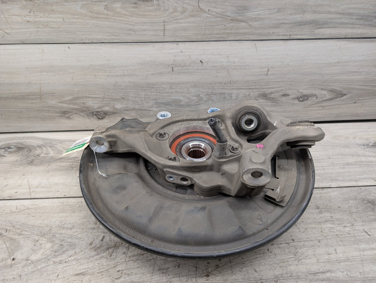 09-17 Mercedes E550 A207 Rear Right Passenger Spindle Knuckle w/ Bearing OEM