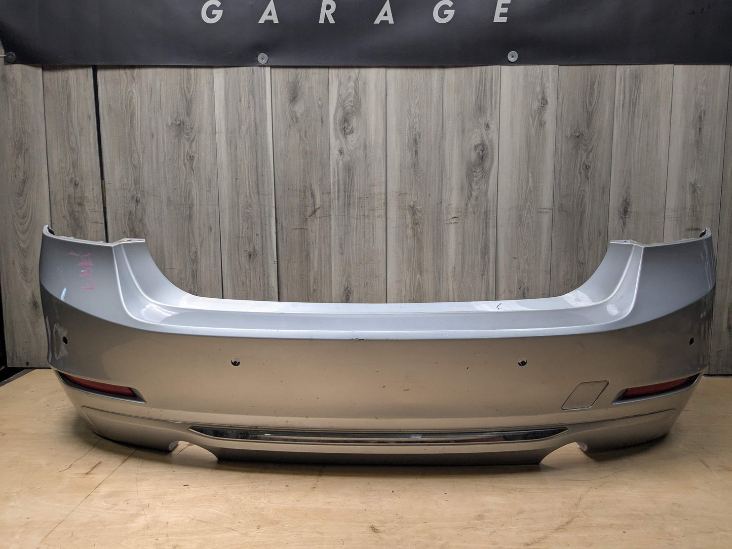 *12-15 OEM BMW F30 335 PRE-LCI Rear Bumper Cover LINES Trim Dual Exhaust Gray Silver GLACIERSILBER METALLIC (A83)