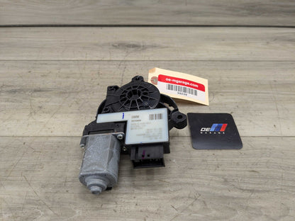 2021 BMW M340i G20 Rear Right Passenger Door Window Glass Regulator Motor 8498864 OEM BMW G20 G80 330 M340 REAR Right Passenger Side Door Window Regulator Motor