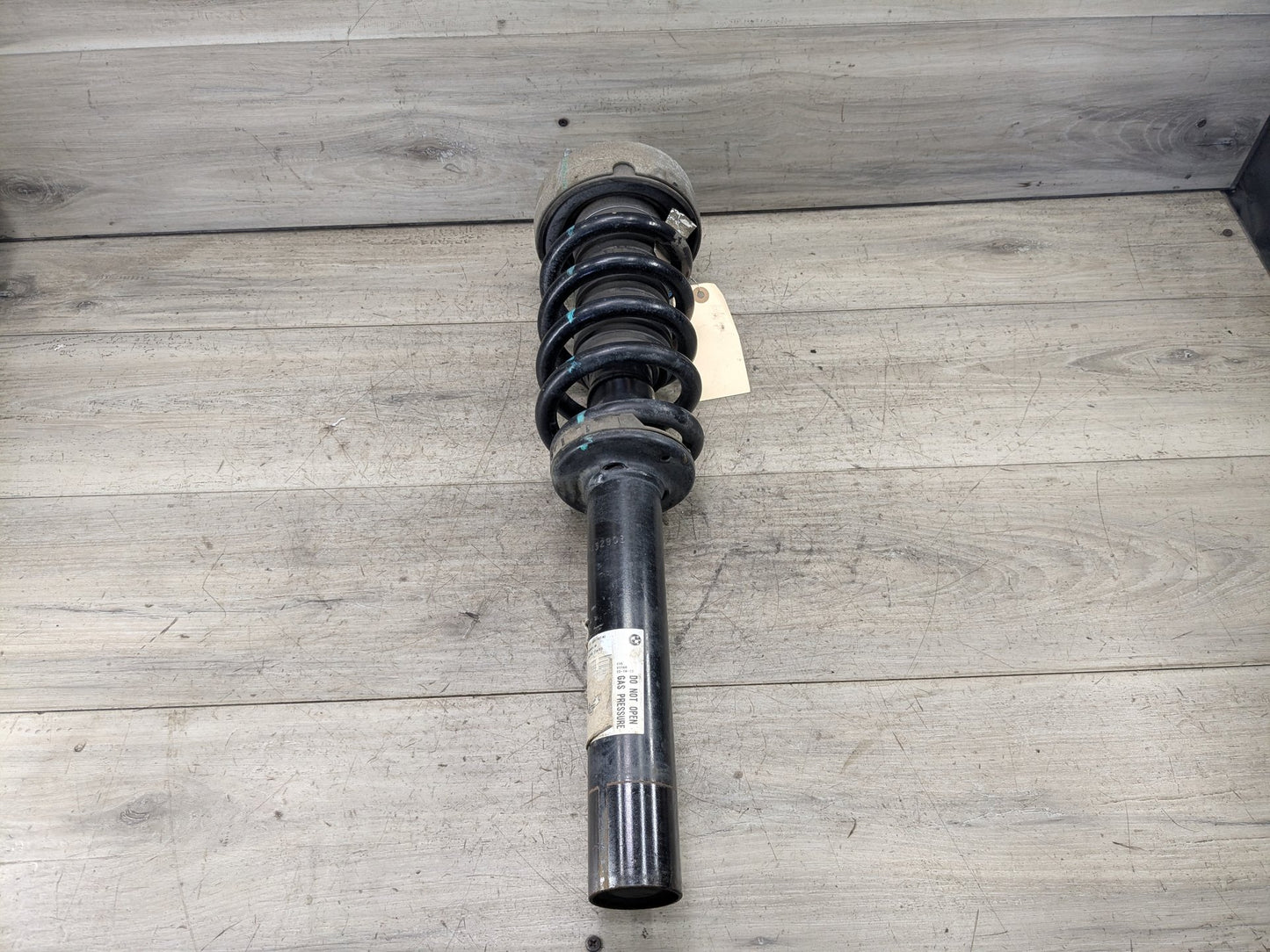 OEM BMW F15 F16 X5 X6 35iX 35dX FRONT Left Driver Strut Shock Absorber Spring