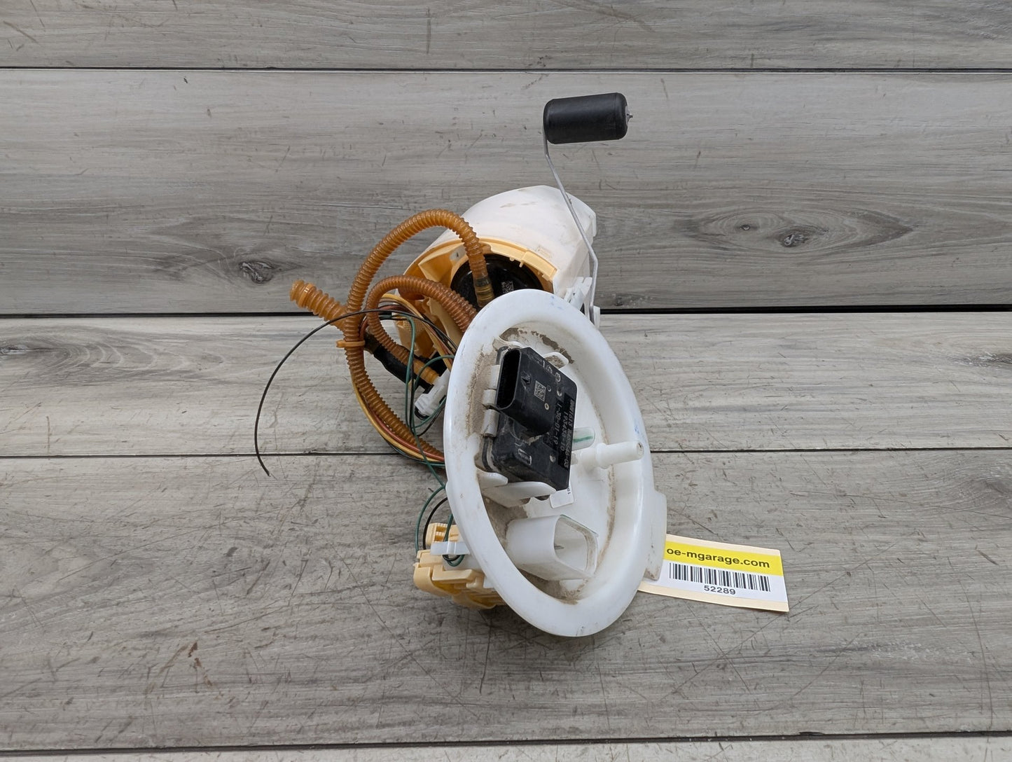 19-25 OEM BMW G05 G06 X5 X6 40i 40iX B58 Rear Gas Tank Fuel Pump Sending Unit