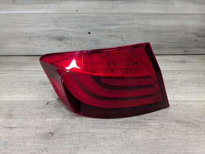 11-13 OEM BMW F10 528 535 550 M5 Rear Left Driver Side Outer Tail Light