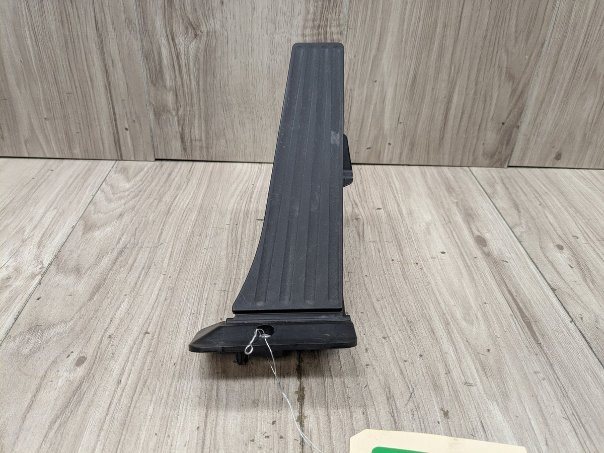 OEM BMW F15 F22 F25 F30 F36 F80 G01 G05 G20 X3 X5 Accelerator Throttle Gas Pedal