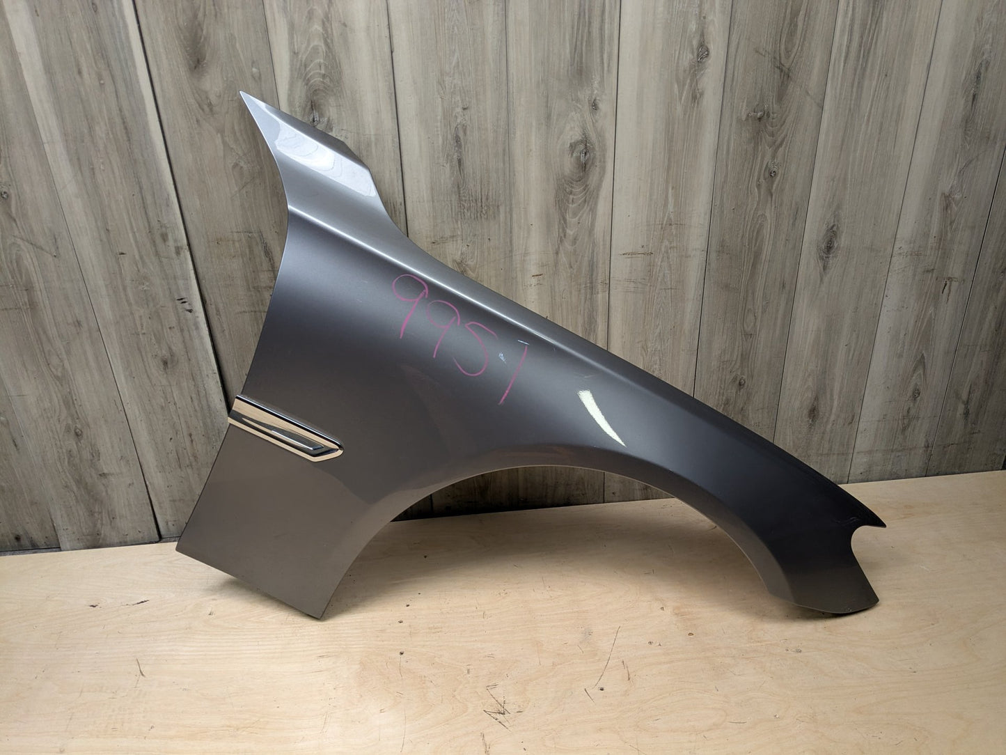 *OEM BMW F01 F02 740 750 760 Alpina B7 Right Passenger Fender Panel Gray A52 SPACEGRAU METALLIC (A52)