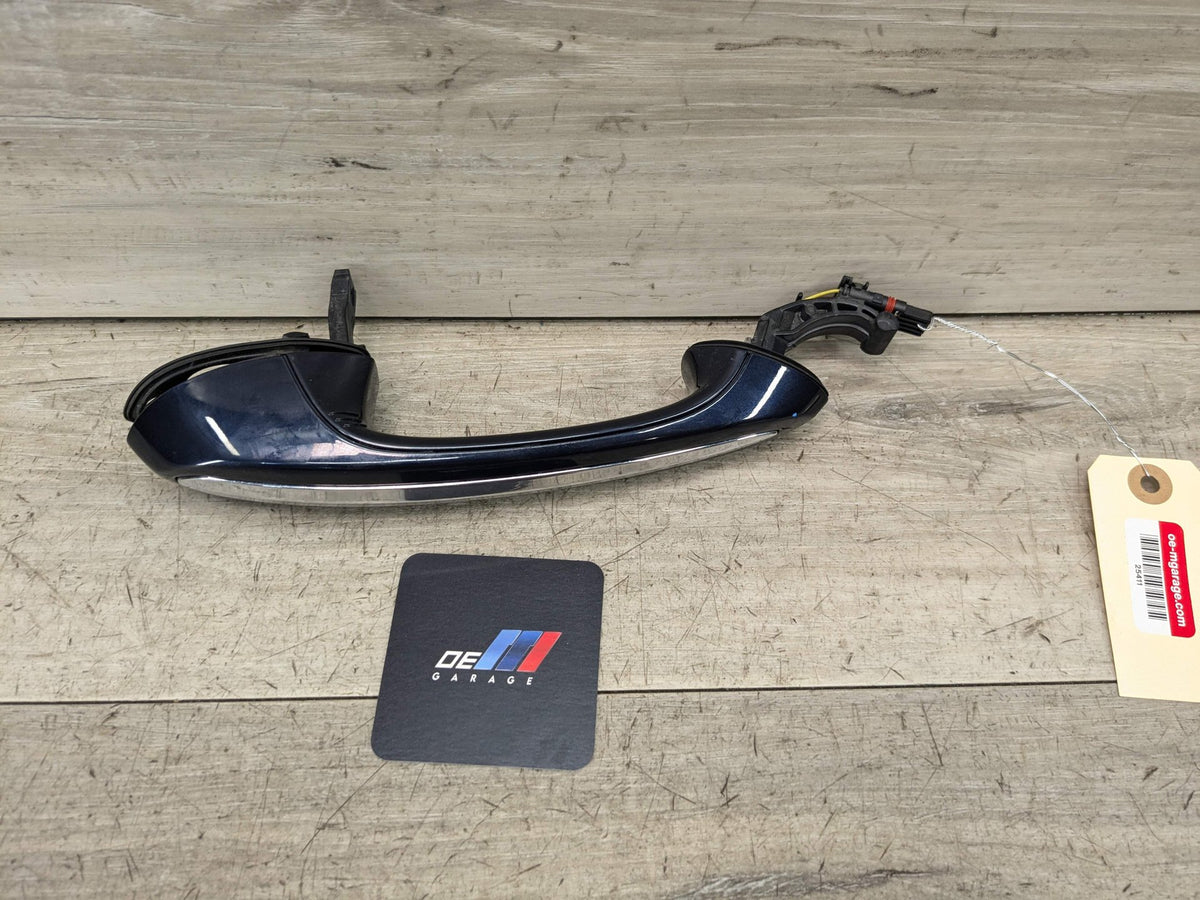 19-21 OEM BMW G30 F90 M5 M8 X5 COMFORT ACCESS Rear Right Door Handle Blue