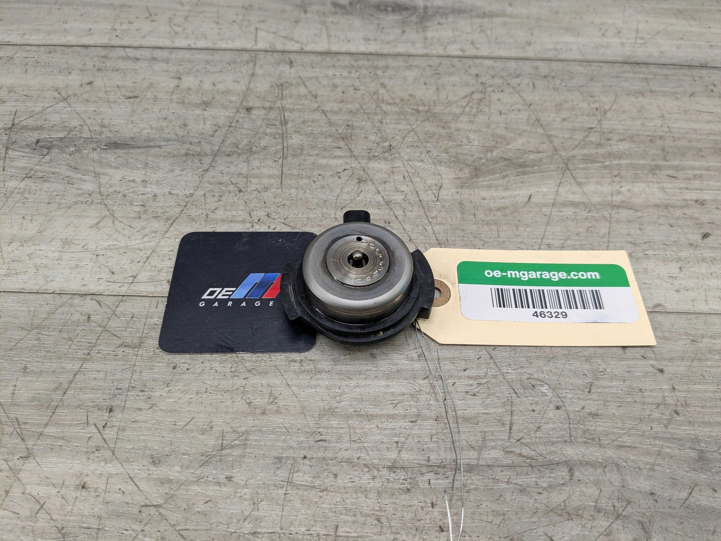 OEM BMW F30 G12 G20 G30 Engine B46 B48 B58 Variable Valve Timing Solenoid