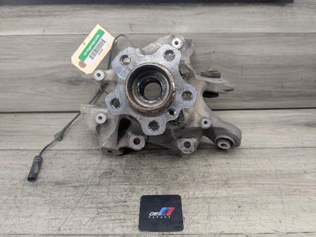 19-25 OEM BMW G20 330 M340 REAR Left Driver Knuckle Wheel Hub Spindle Bearing