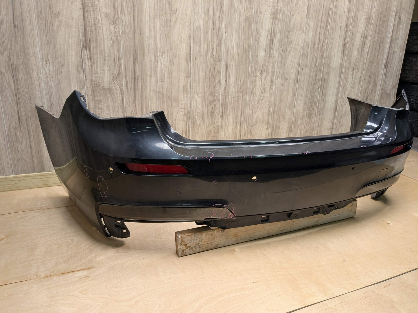 *13-15 OEM BMW F01 F02 740 750 M SPORT Rear Bumper Cover PDC Holes Black Black BLACK SAPPHIRE METALLIC (475)