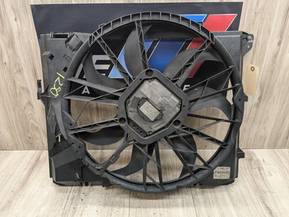 07-13 OEM BMW E82 E88 E90 E92 E93 N52 Radiator Cooling Auxiliary Fan 600W