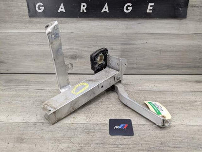 OEM BMW F01 F02 740 750 760 Front Left Driver Bumper Reinforcement Mount Bracket