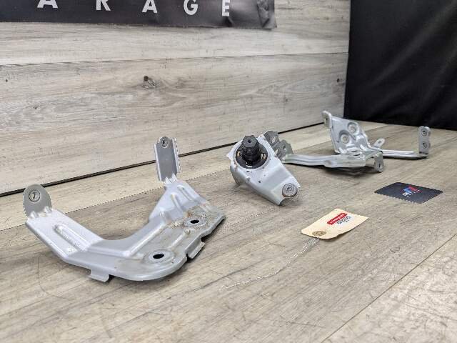 18-24 OEM BMW G01 G02 F97 X3 X4 Right Passenger Fender Wing Holder Bracket SET