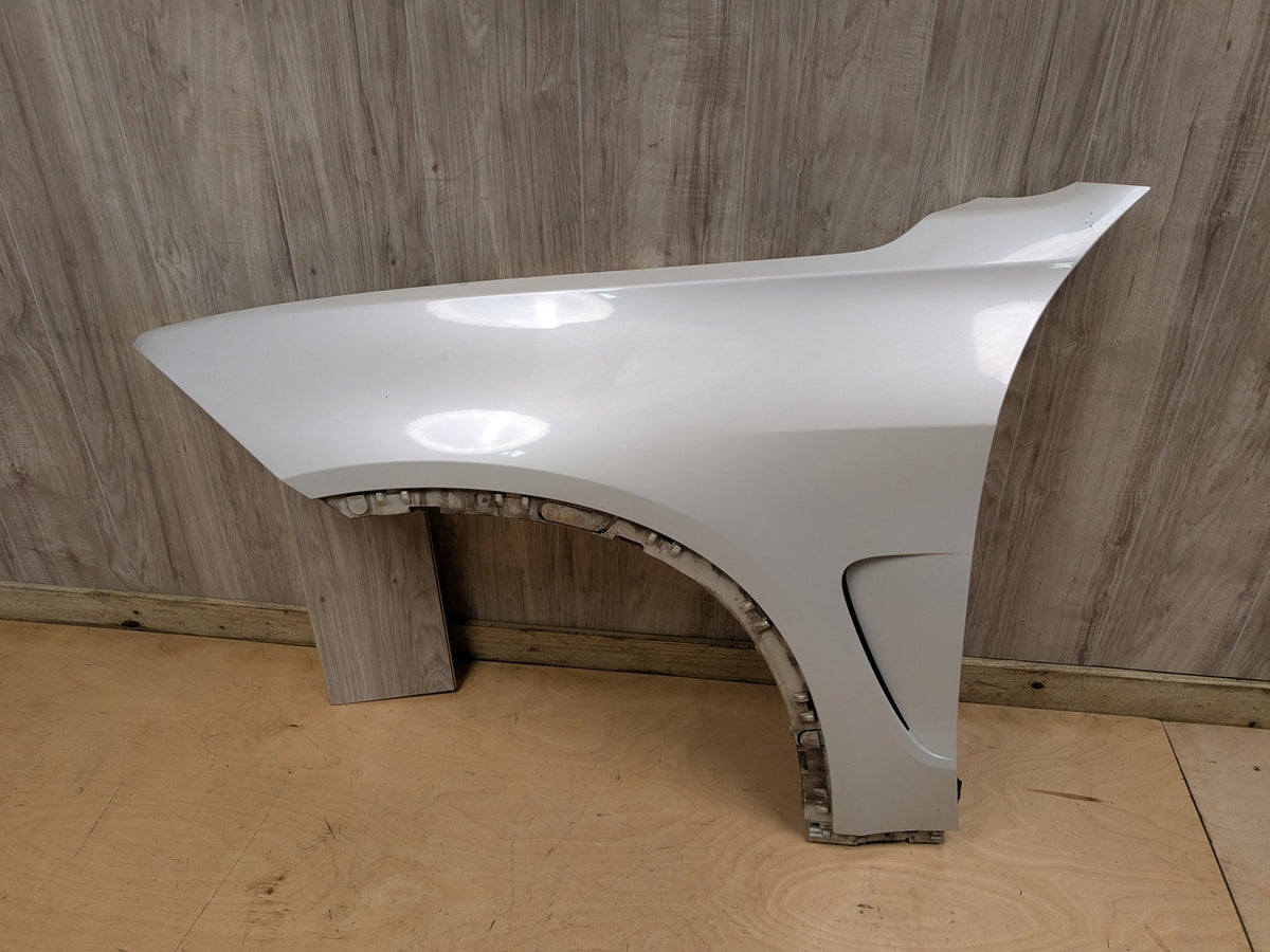 14-18 OEM BMW F15 X5 Front Left Driver Side Fender Panel MINERALWEISS METALLIC (A96)