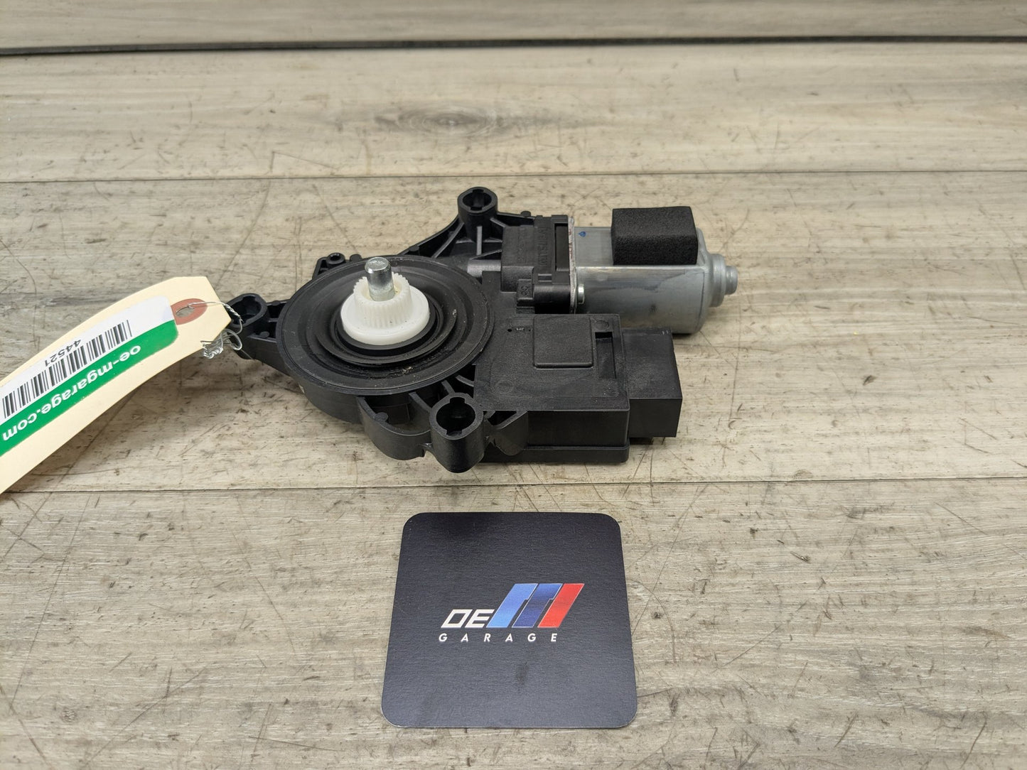 2021 BMW 330i G20 Front Left Driver Door Window Glass Regulator Motor 8498859 OEM BMW G20 G80 330 M340 M3 FRONT Left Driver Side Door Window Regulator Motor