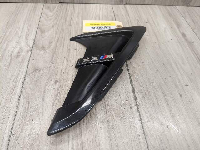 2020 - 2024 BMW X3 F97 Front Right Passenger Fender Trim Molding 8070538 S58