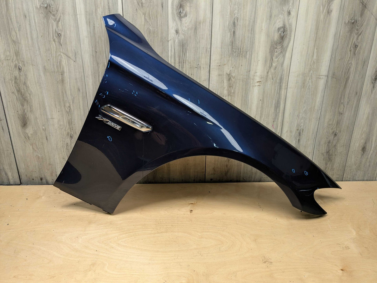 *11-16 OEM BMW F10 528 535 550 Right Passenger Side Fender Panel Blue A89 IMPERIALBLAU BRILLANTEFFEKT METALLI (A89)