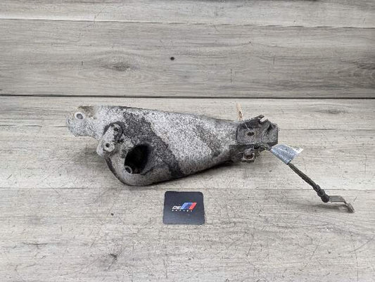 09-13 OEM BMW E70 X5 Left Driver Side Engine M57 Mounting Support Bracket
