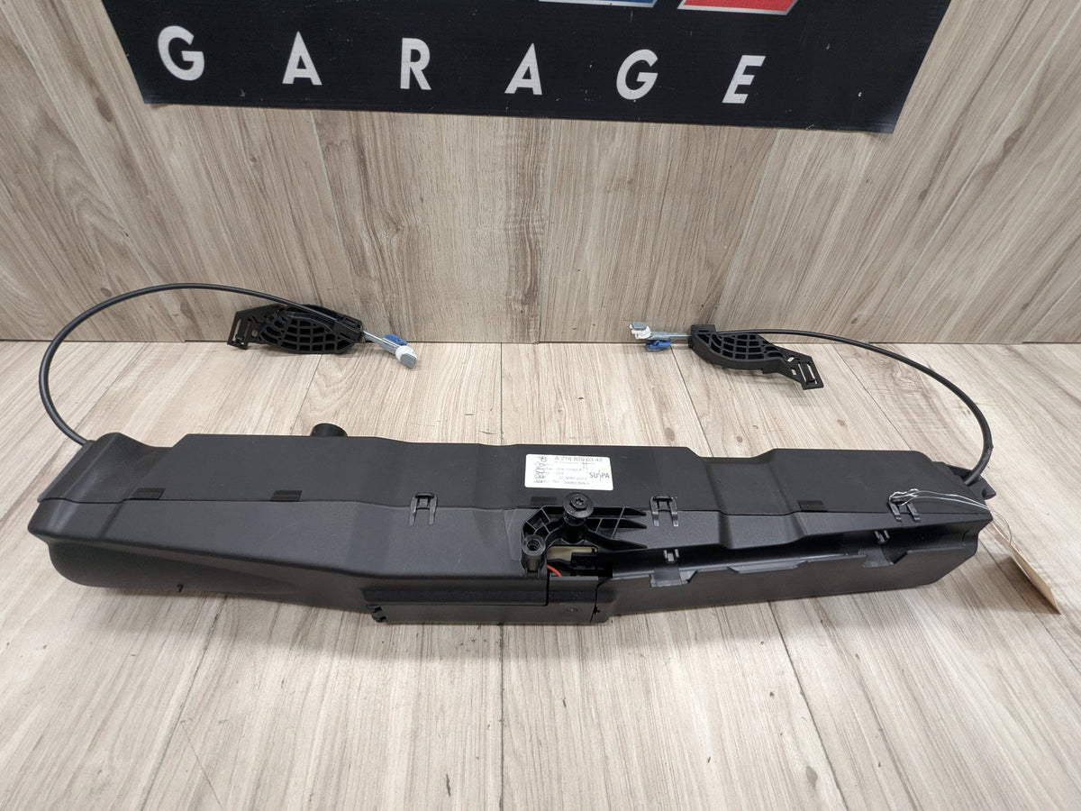 10-18 OEM Mercedes W212 W218 E350 E550 Rear Trunk Lid Pull Down Motor Actuator